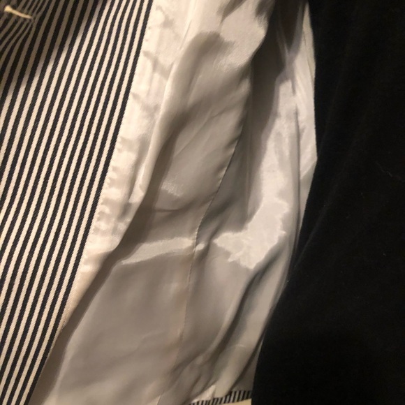5/$20 Rafaella striped blazer 10 - Picture 5 of 6